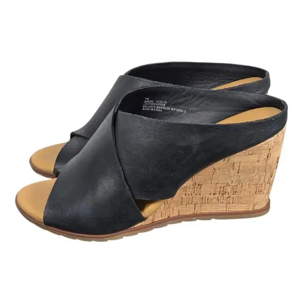 Korks Violetta Wedge Sandals Womens 7 Black Leather Criss Cross Comfy Vacation - Picture 3 of 11